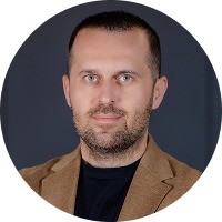 Dr. Ovidiu Dumitru
